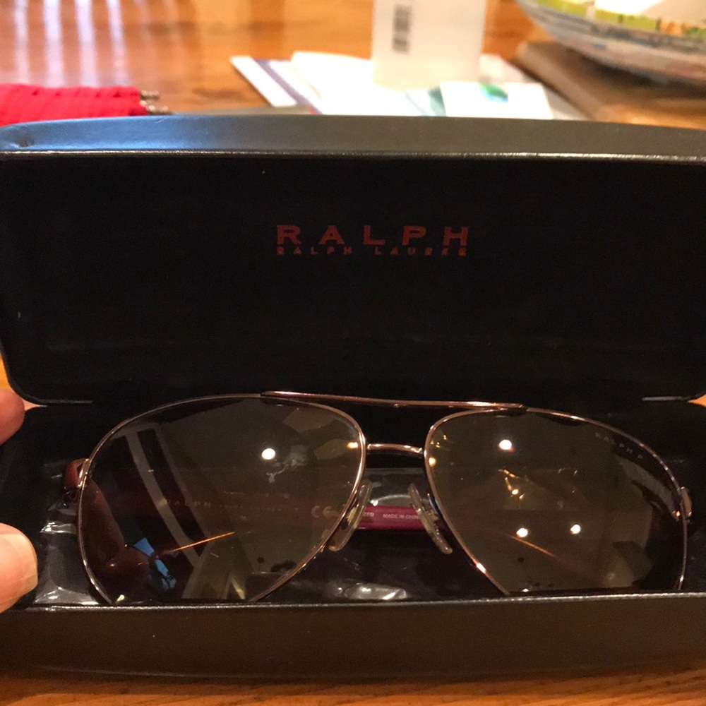 Ralph Lauren polarizes sunglasses